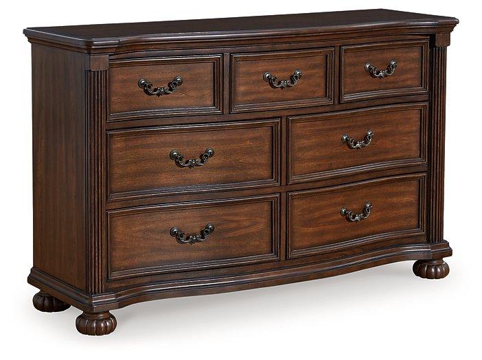 Lavinton Dresser image